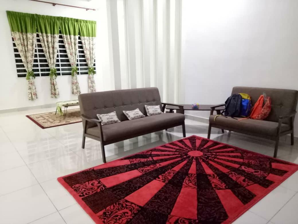 سونغاي بيتاني Seri Homestay 293 المظهر الخارجي الصورة