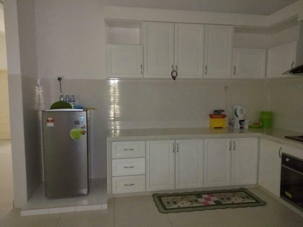 سونغاي بيتاني Seri Homestay 293 المظهر الخارجي الصورة